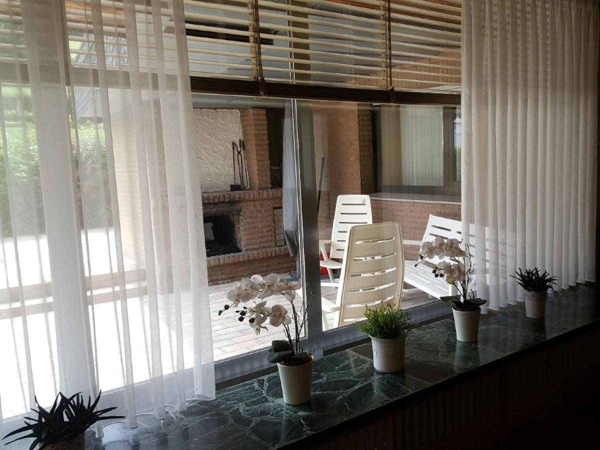 Ferienwohnungen Am Finkenweg Bestwig Esterno foto